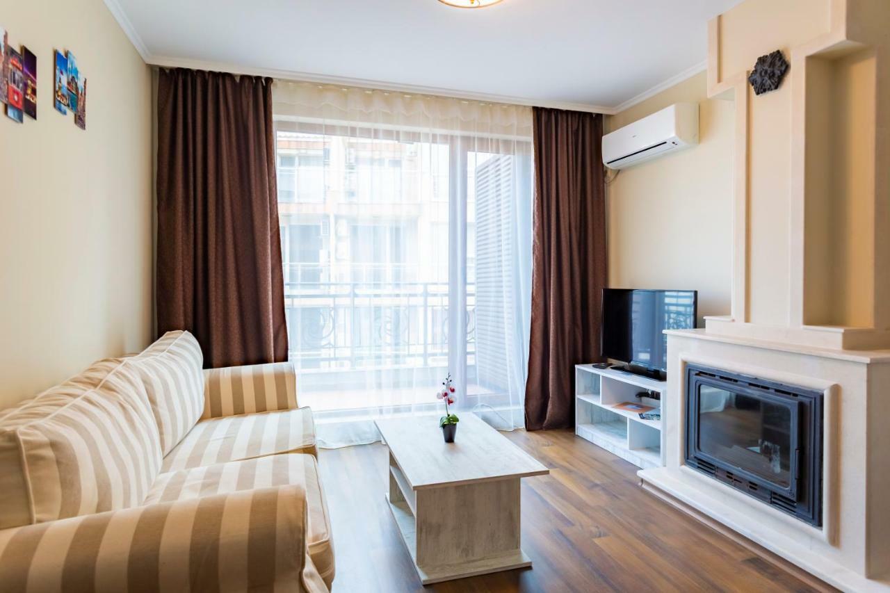 بوموري Rose Gardens Apart Hotel المظهر الخارجي الصورة